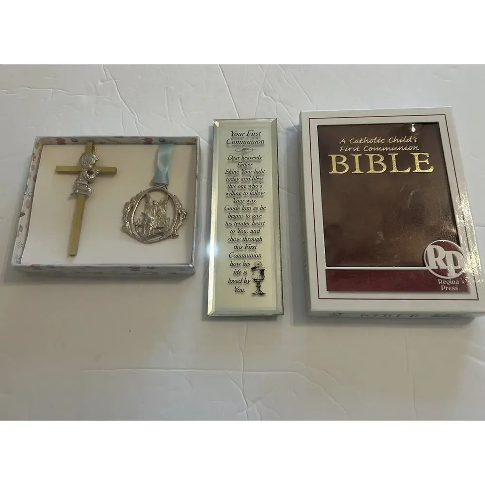 Catholic Child's Boy First Communion Bible‎ & Ornaments In Gift Box Prayer Frame